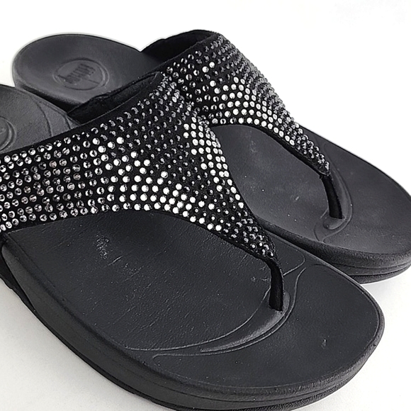 Fitflop Women's Lulu Black Popstud Toe-Post Shiny Metal Studs Sandals Size 7 - Picture 3 of 16